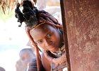 Jeune fille Himba. Namibie. Avril 2013.