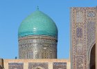 La medersa Mir i Arab vue depuis la mosquée Khalon. Bukhara Juillet 2015.